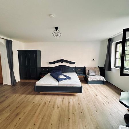In & Out Boardinghaus Διαμέρισμα Stolberg  Εξωτερικό φωτογραφία