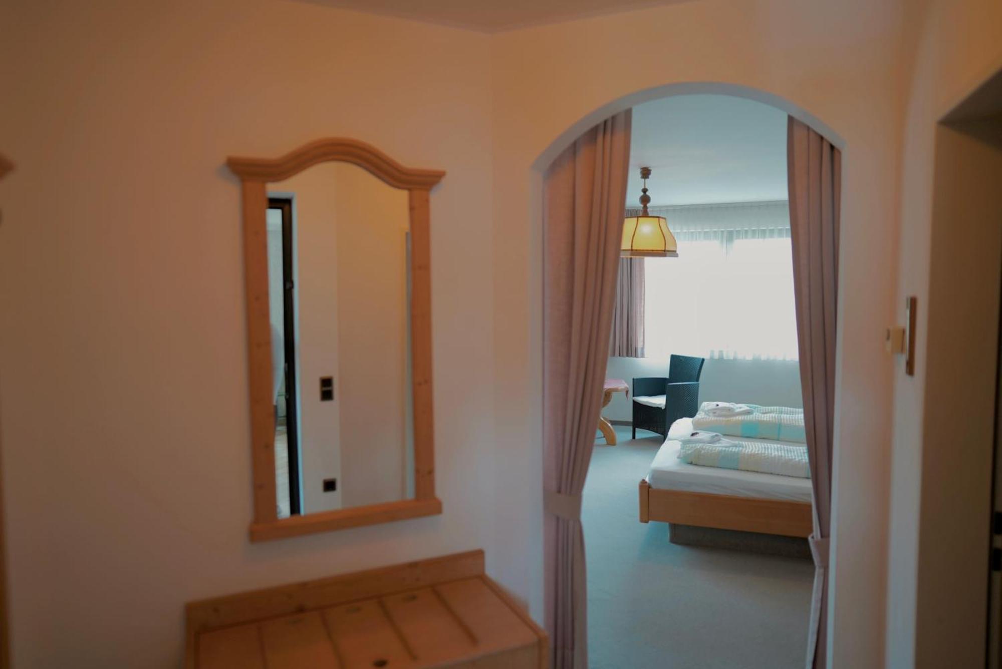 In & Out Boardinghaus Διαμέρισμα Stolberg  Εξωτερικό φωτογραφία